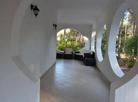 Pensión Riva Dei Pini House